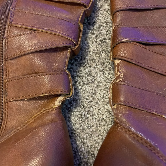 Madden Girl Boots - Picture 4 of 5